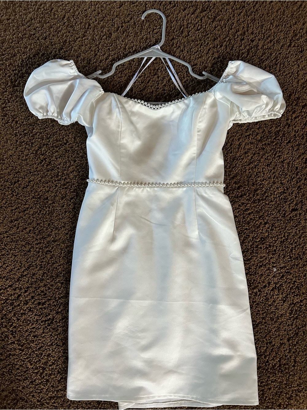 Lulu's White Satin Puff-Sleeve Pearl-Trim Formal Dress